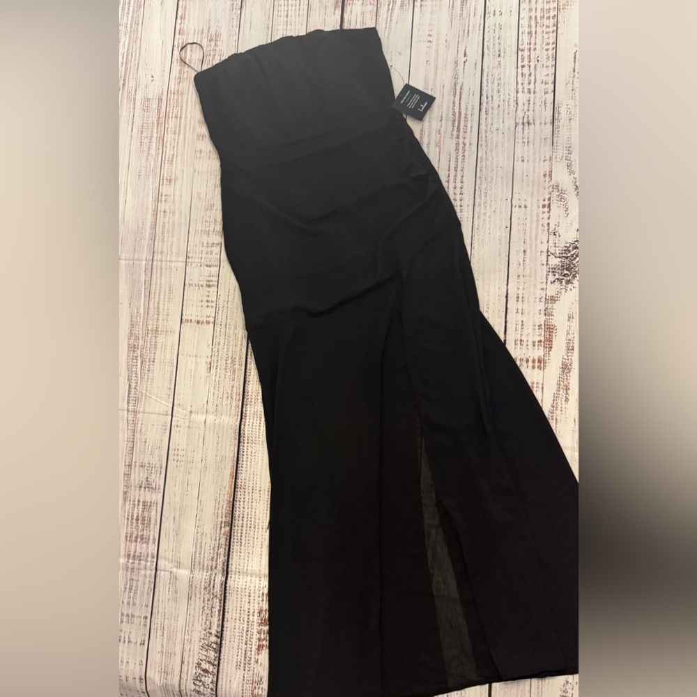 Lulu's Elegant Black Strapless Dress